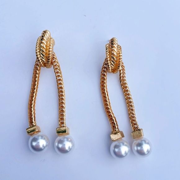 Double tassel drop pearl decor A18 - Picture 2 of 4